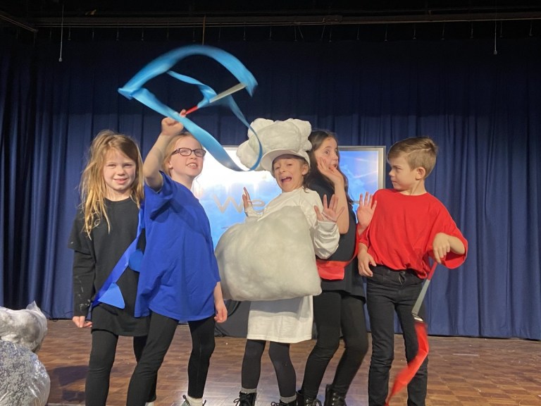 Fostertown Students Perform Weather Show