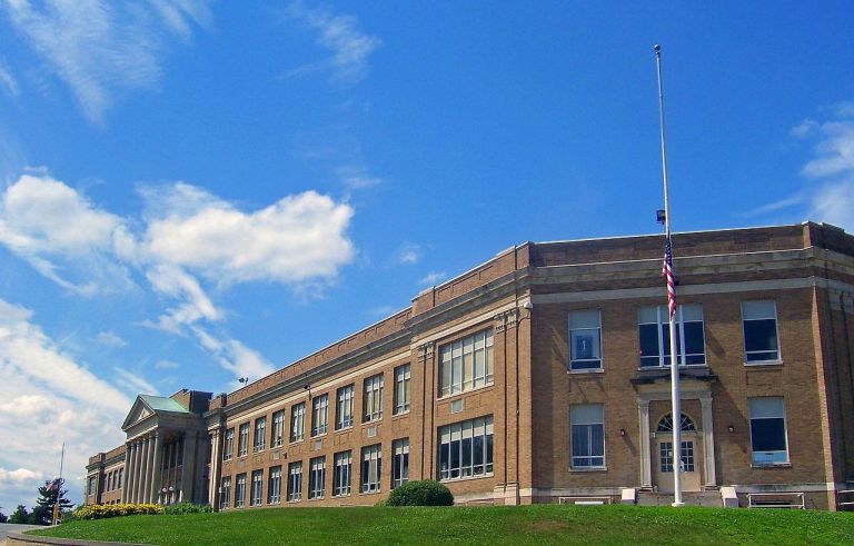 FBI Investigating Bomb Threats Made Against Newburgh Schools