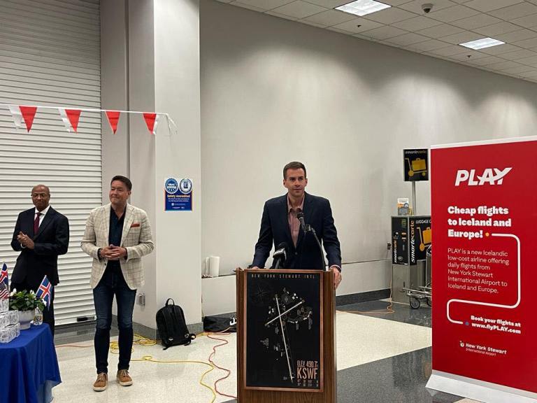Stewart Airport Begins Flights to Iceland