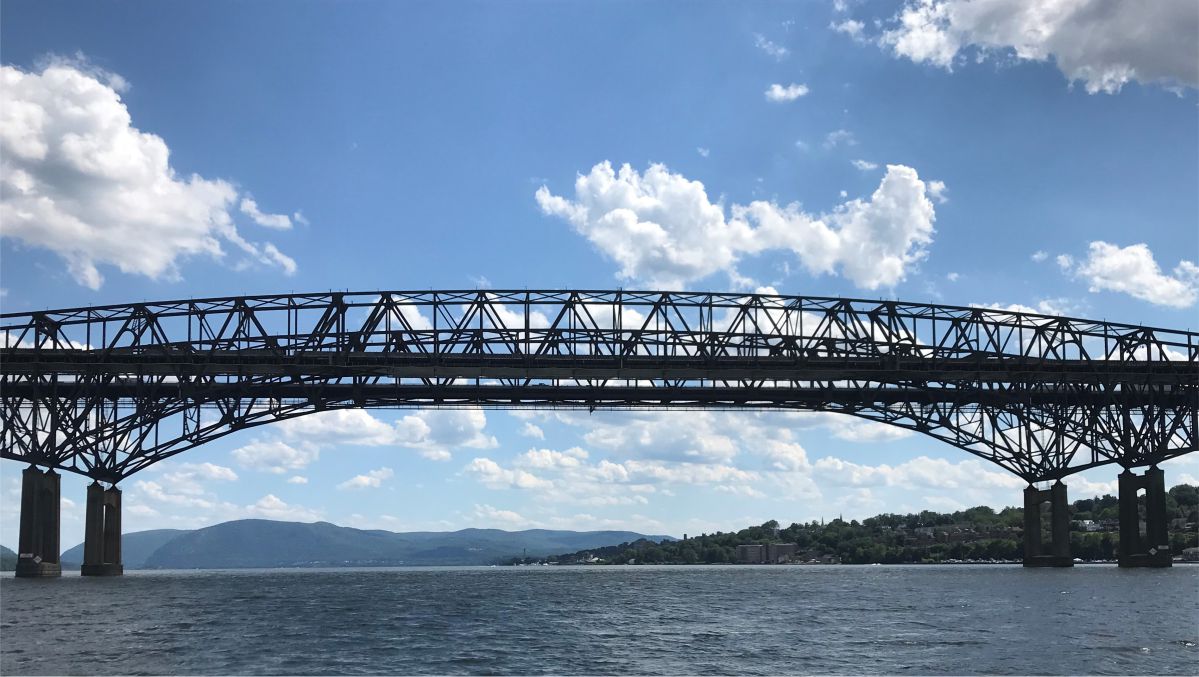 Disabled Motorist Falls off Newburgh Beacon Bridge The Newburgh News, LLC