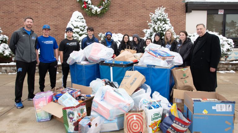 Mount Donates Hundreds of Gifts to Local Children in Need