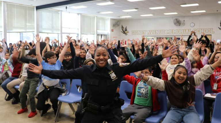 Gidney Avenue School Wraps Up ‘Your Future is Bright!’ Program